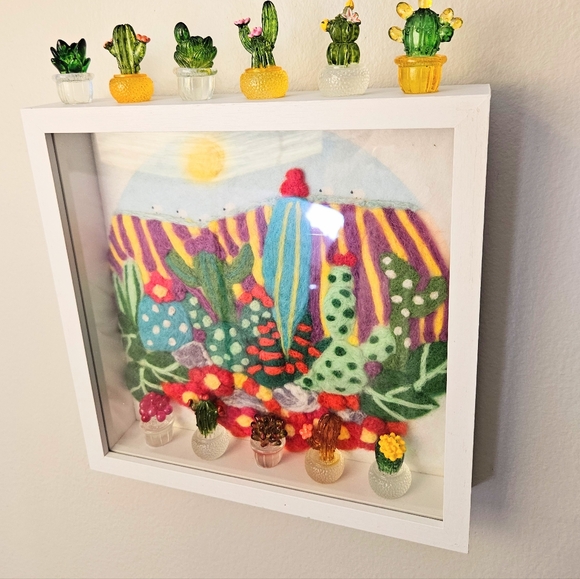 Framed cactus succulent saguaro needle felt art with resin cactus wall art - Picture 6 of 7